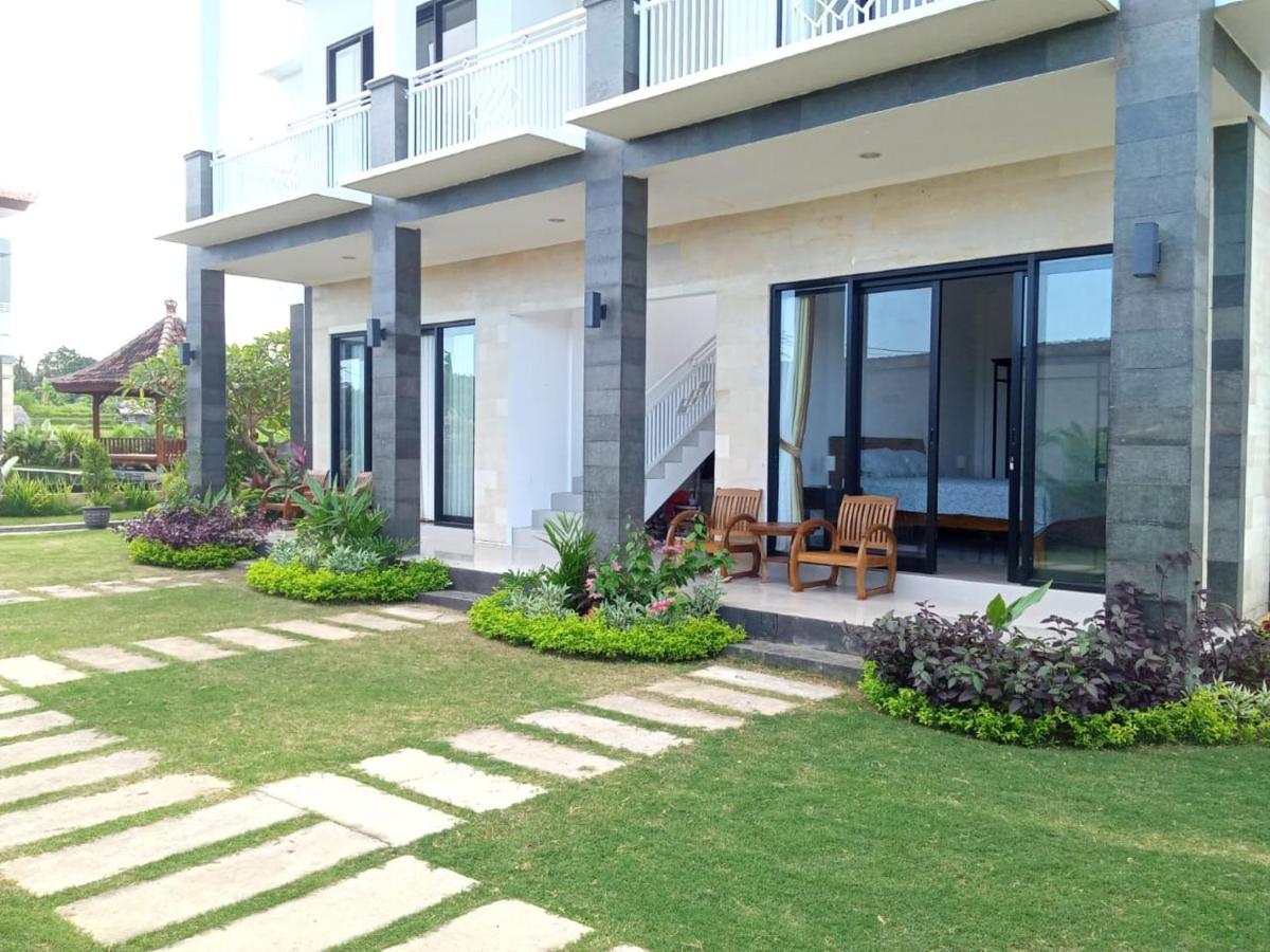 Limun Guesthouse Amlapura Exterior photo